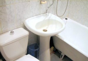 Установка раковины тюльпан в ванной в Гаврилов-Ям